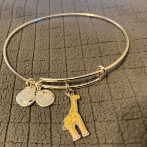 Alex and Ani giraffe 🦒 bracelet